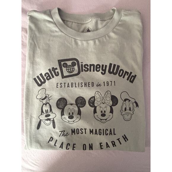 Disney Tops - Disney Parks Magic Kingdom “The Most Magical Place On Earth” T-shirt Medium